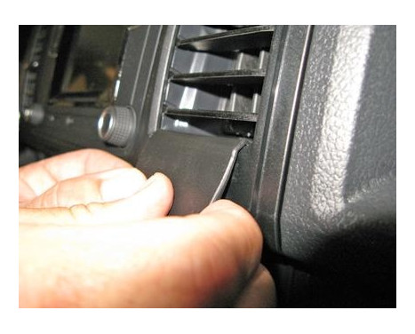 ProClip - Volkswagen T6/Pickup/Caravelle 2016- Angled mount, Image 3