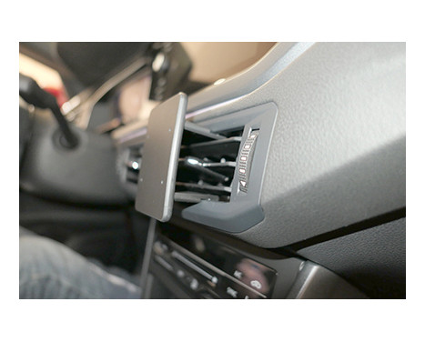 ProClip - Volkswagen Taigo 2022 - Center mount, Image 4