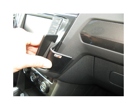 ProClip - Volkswagen Tiguan 2017 - Angled mount, Image 5