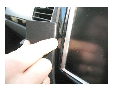 ProClip - Volkswagen Touareg 2011-2018 Angled mount RHD, Image 3