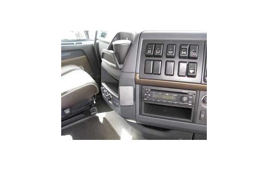 ProClip - Volvo FM Series 2008-2013 / FH Series / NH Series 2008-2012 Angled mount