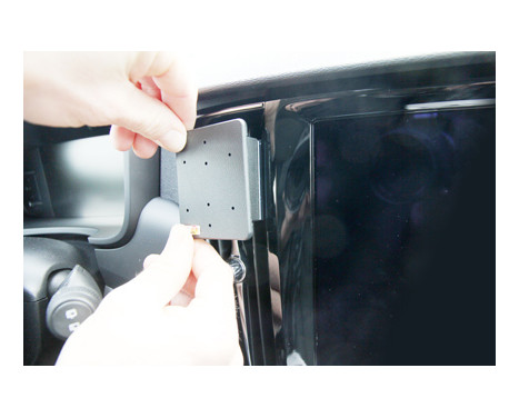 ProClip - Volvo S90/ V90 2017- Center mount, Left, Image 4