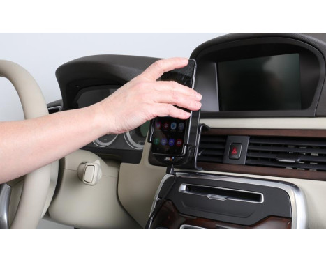 Samsung Galaxy S20 Qi Wireless Active holder with 12V USB plug, Image 2