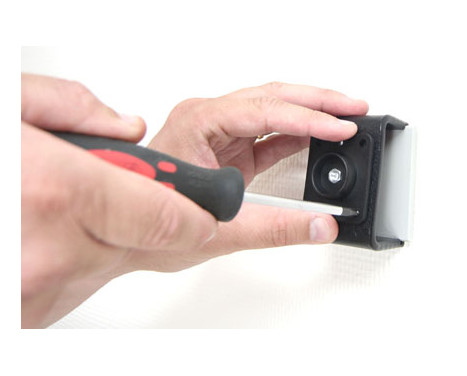 TomTom One XL Active holder with fixed charger + TMC possible., Image 4