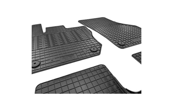 Alfombrillas de goma compatibles con Volkswagen Golf VIII eTSI HB 5 puertas y Variant 2020- (4 piezas + sistema de monta, Imagen 4