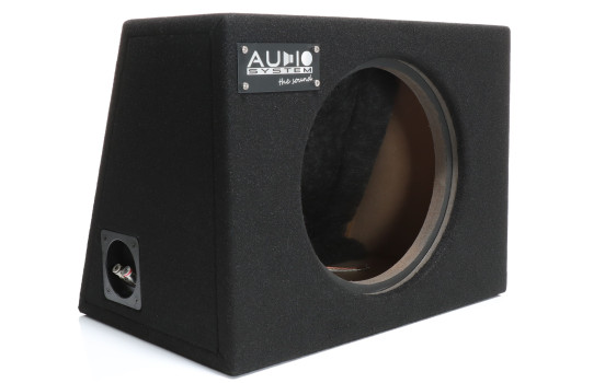 SISTEMA DE AUDIO Caja vacía. Caja cerrada con 32 litros para graves de 30 cm.