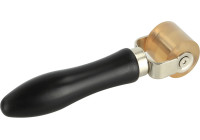 Rodillo de presión para procesar material aislante. Ancho del rodillo: 32 mm.
