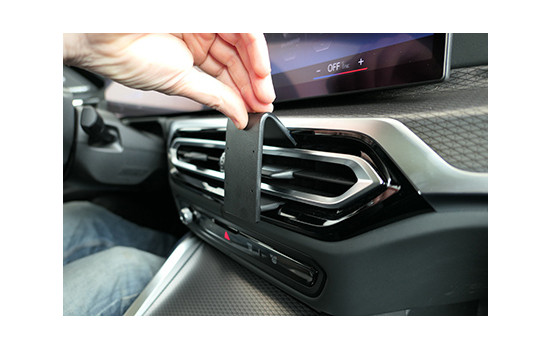 ProClip - BMW serie i4/3 2022 - Montaje central, Imagen 5