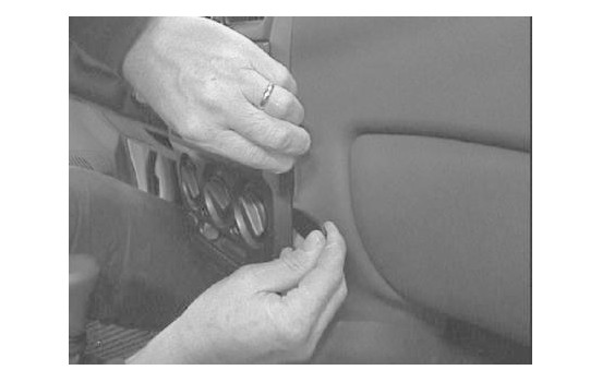 ProClip - Hyundai Accent 2000-2005 Montaje en ángulo, Imagen 4
