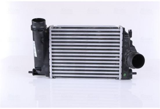 Intercooler 961122 Nissens