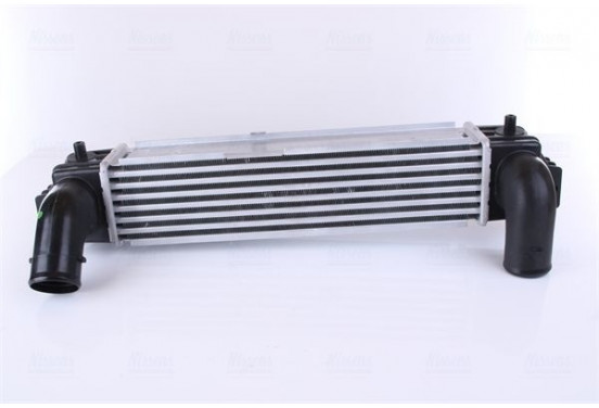 Intercooler 96215 Nissens