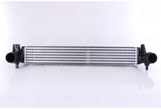 Intercooler, inlaatluchtkoeler 96120 Nissens