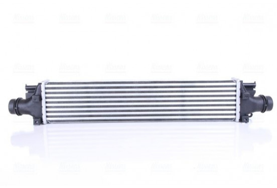 Intercooler, inlaatluchtkoeler 96279 Nissens