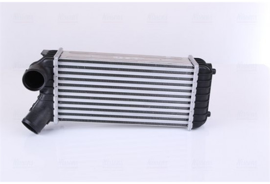 Intercooler, inlaatluchtkoeler 96491 Nissens