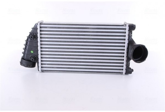 Intercooler 96175 Nissens