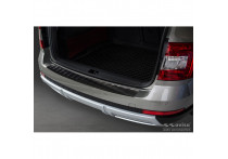 Zwart RVS Bumper beschermer passend voor Skoda Octavia III Scout 2014-2020 'Ribs'