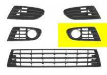 BUMPERGRILL ONDER LINKS  met MISTLICHTGAT (tot 2009)