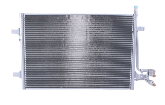 Kondensor, klimatanläggning 940097 Nissens