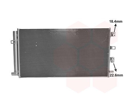 KONDENSOR MED TORKTUMLARE 18015735 International Radiators