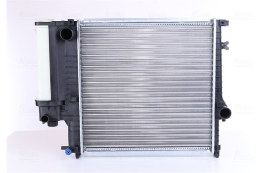 Kylare, motorkylning 60623 Nissens