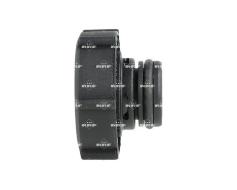 Stängning av lock, kylvätskebehållare, bild 2