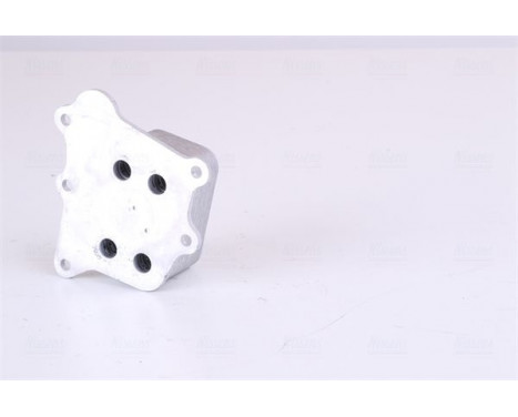 Oljekylare, motor 91250 Nissens