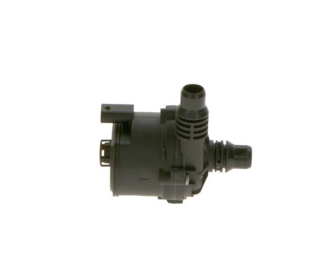 Extra vattenpump (kylvattenkrets), bild 2