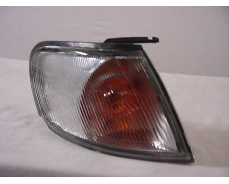 Right front turn signal -12/97 3317906 Van Wezel, Image 2