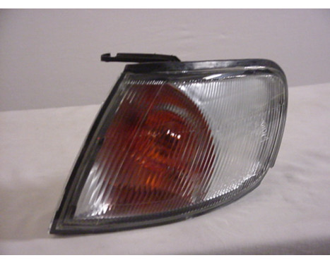 Side turn signal for left exterior mirror -12/97 3317905 Van Wezel, Image 2