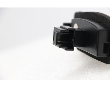 Licence Plate Light, Image 3