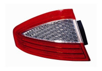 Rear light left outside 4-door 1881933 Van Wezel