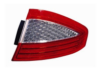 Rear light right outside 4-door 1881934 Van Wezel