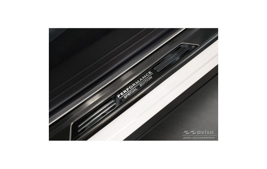 Molduras de umbral de puerta de acero inoxidable negro compatibles con Mazda CX-60 (KH_) 2022- 'Performance Special , Imagen 3