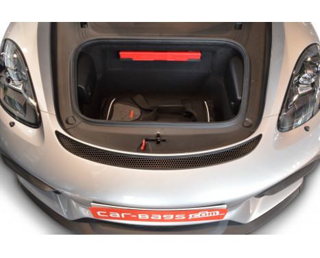 Porsche 718 Spyder travel bag set 2019-present, Image 2