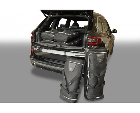 Travel bag set BMW X5 (G05) 2018-present