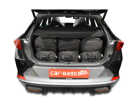 Travel bag set Cupra Formentor 2020-present 5-door hatchback, Image 4