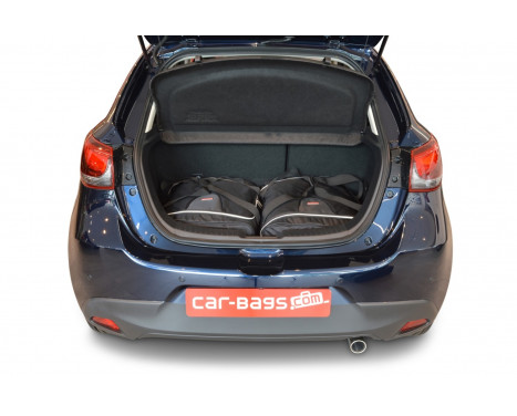 Travel bag set Mazda2 (DJ) 2015-present 5-door hatchback, Image 2