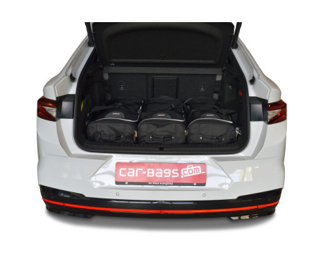 Travel bag set Skoda Enyaq Coupé iV 2022-present, Image 2