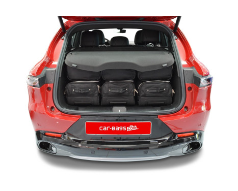 Travel bag set Alfa Romeo Tonale (965) 2022-present (Incl. Plug-In Hybrid), Image 4