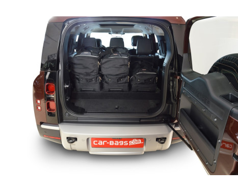 Travel bag set Land Rover Defender 130 (L663) 2020-present, Image 13