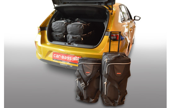 Travel bag set Opel Astra L 2021-present 5-door hatchback Incl. Plugin Hybrid