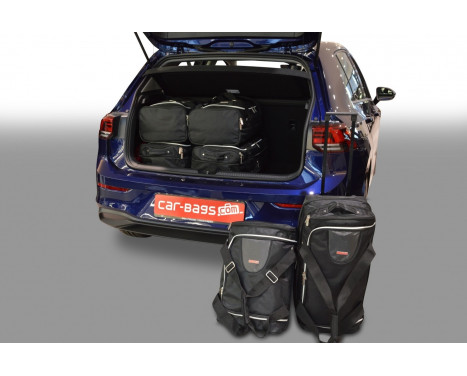 Travel bag set Volkswagen Golf VIII (CD) 2020-present 5-door hatchback