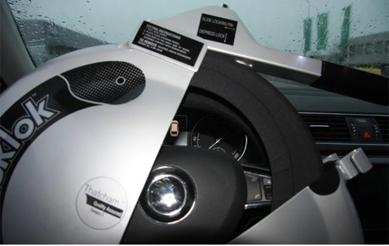 Defa Disk-Lok Steering Wheel Cover, Image 3