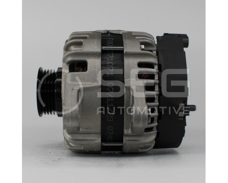 Dynamo Mercedes 150A, bild 4