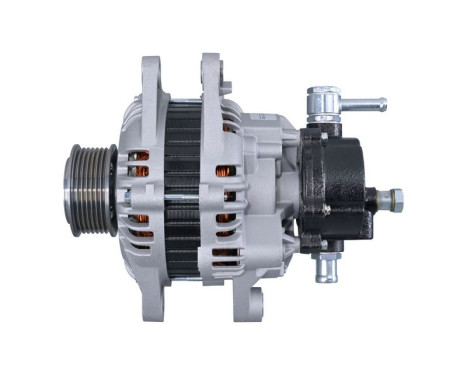 Generator NEW PART CORE FREE 8EL 011 711-351 Hella