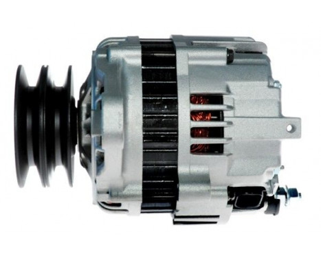 Generator NEW PART CORE FREE 8EL 011 711-711 Hella