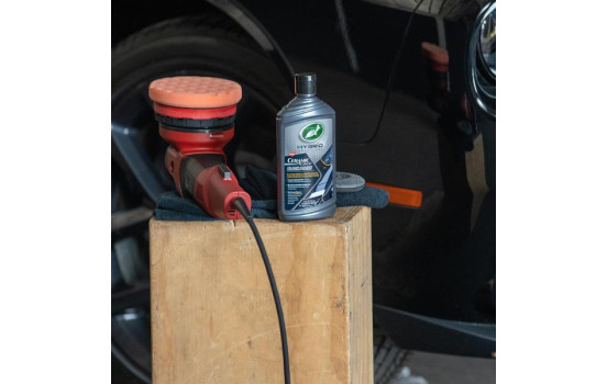 Turtle Wax Hybrid Solutions Ceramic Black Polish 500ml, Image 4