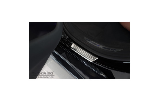 Seuil de porte en inox adaptable à BMW X6 (G06) 2019- 'Lines' - 4 pièces, Image 3