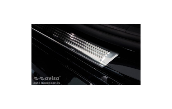 Seuil de porte en inox adaptable à BMW X6 (G06) 2019- 'Lines' - 4 pièces, Image 4