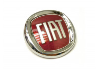 Parrilla delantera con emblema de Fiat